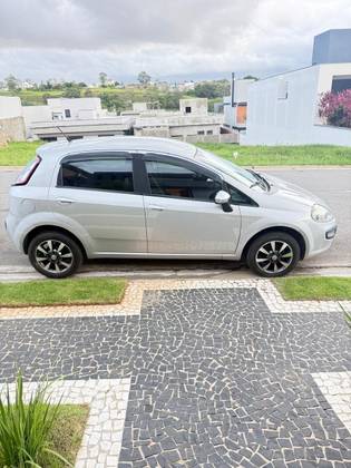 FIAT PUNTO 1.4 ATTRACTIVE 8V FLEX 4P MANUAL